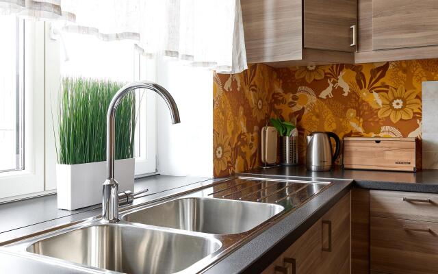 Апартаменты на проспекте Морской 33