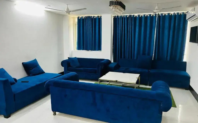Hotel Rasso Inn Tuglakabad Extn.