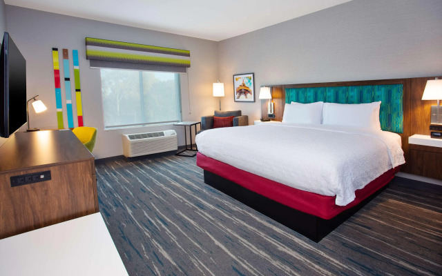 Hampton Inn By Hilton Paris