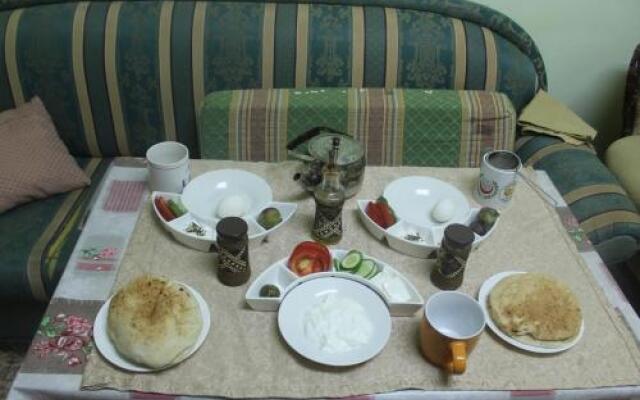 Al-Amir Hostel