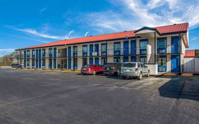 Broken Bow Inn and RV Park