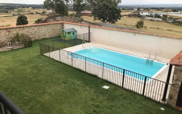Apartamentos rurales Posada de Monfragüe con jacuzzi