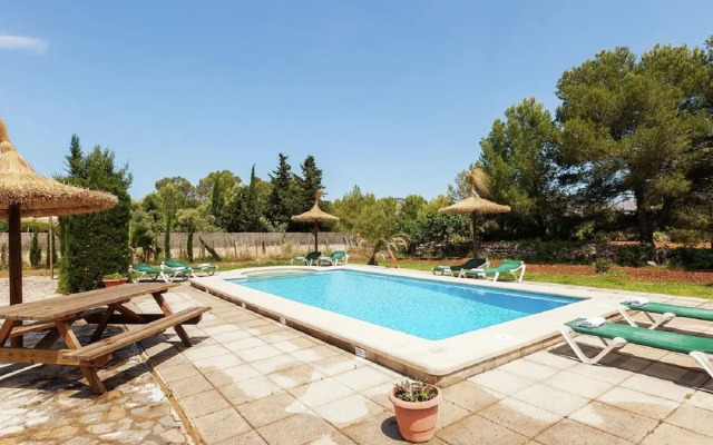 Belvilla by OYO Almadrava