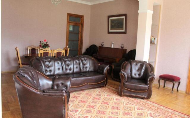 Guest House Racha