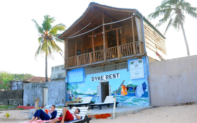 Dyke rest