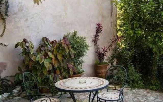 Peled House of Art