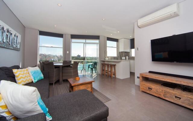 WT21 Gorgeous Coogee Views 2 beds