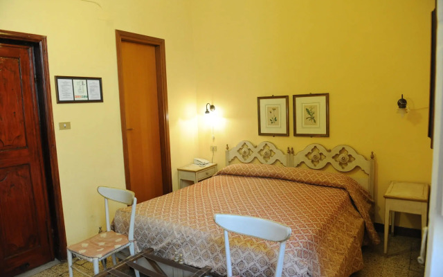 Royal Victoria Hotel