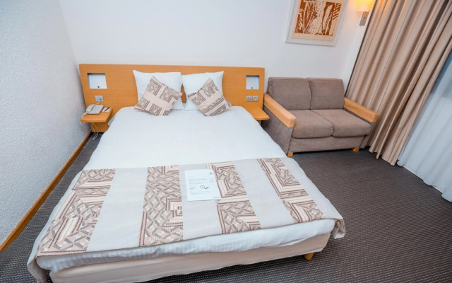 Accra City Hotel