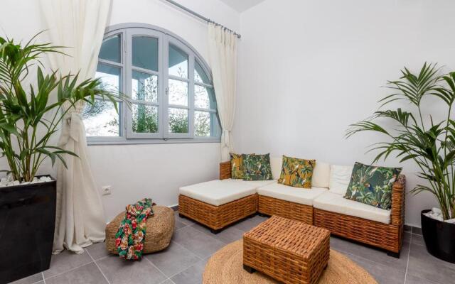 Divino Suites - Adults only