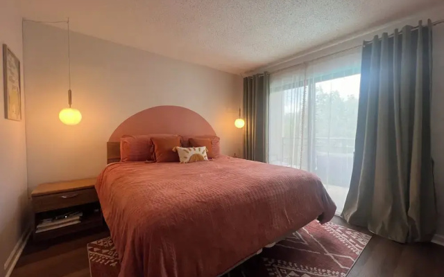 Tennessee Honey Getaway w/ Pool!