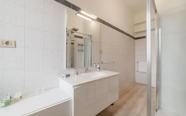 San Pietro Roomy Flat