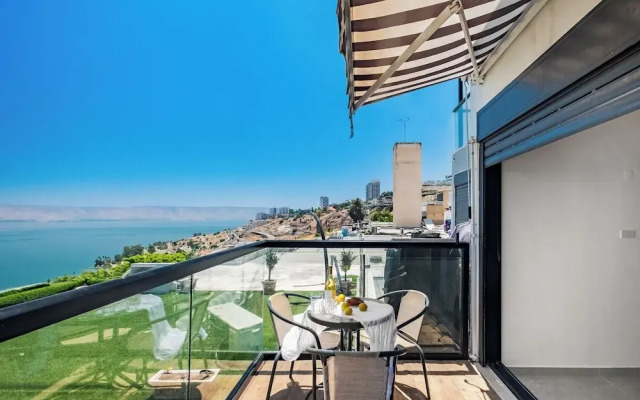 Sea of Galilee Panorama Apt by SeaN'Rent