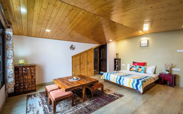 The Sunset Abode Shimla 4BR Valley Views