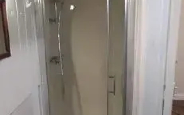 Paddy's Palace Hostel