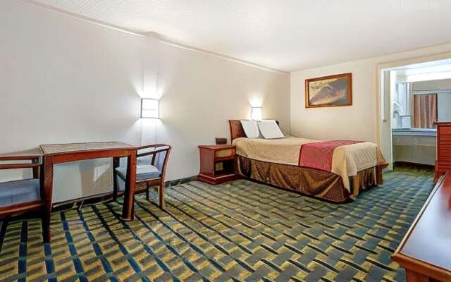 Hilliard Motor Lodge