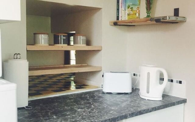 Notley House & The Coach House