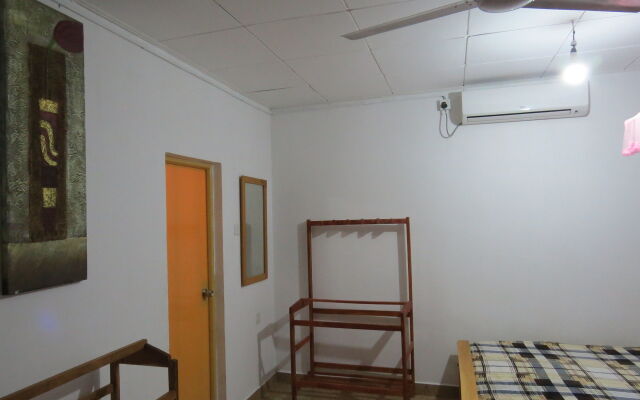 Thisara Guest Hotel Rooms