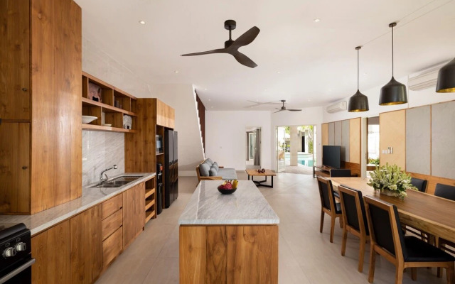 Villa Christie by Nakula