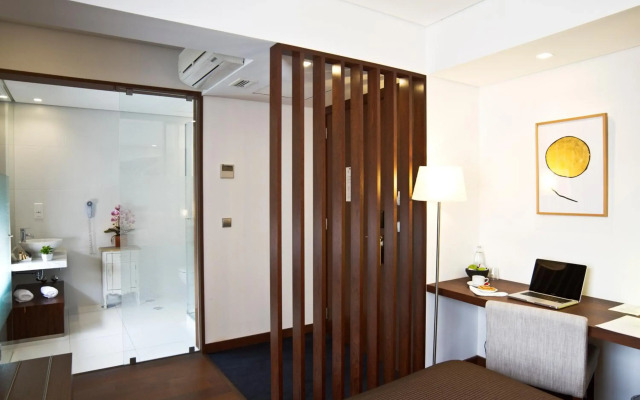 Oca Ribeira do Porto Hotel