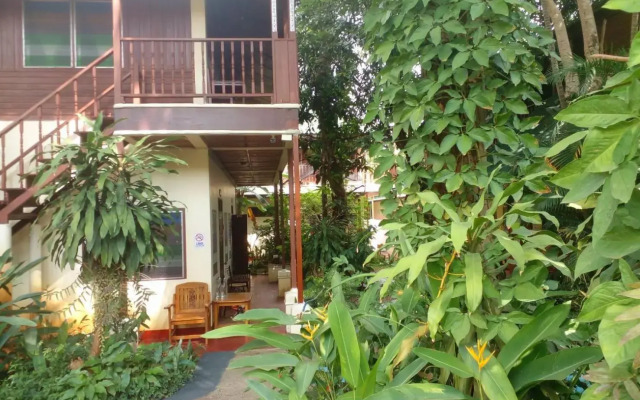 Golden Triangle Palace