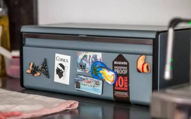 Rustic room 15 mins from Brussels