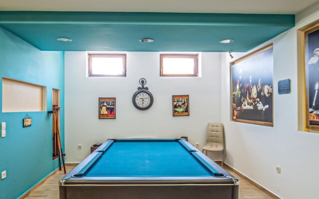 Amazing Home in Milatos with Hot Tub, Sauna & WiFi
