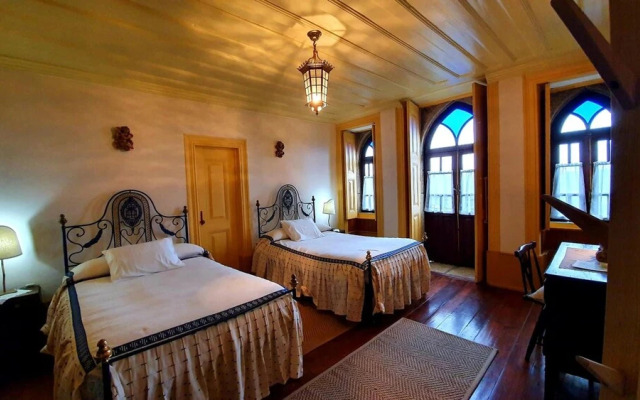 Casa do Fundo - Sustainable & Ecotourism