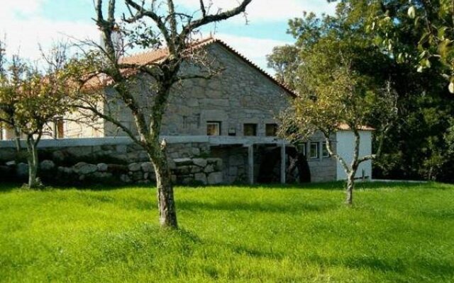 Quinta Do Lagar Da Moira-turismo Rural E Habitação Lda