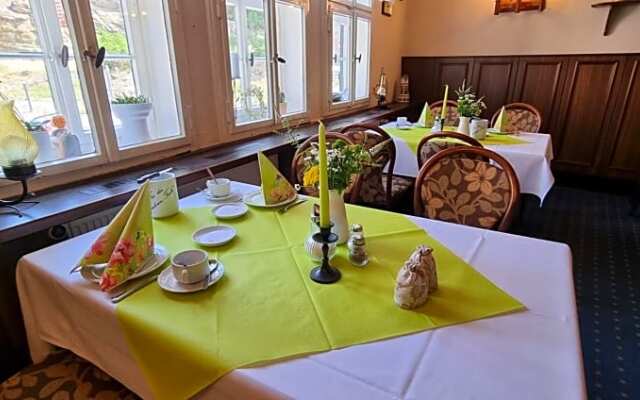 Hotel-Restaurant Zum Schloss