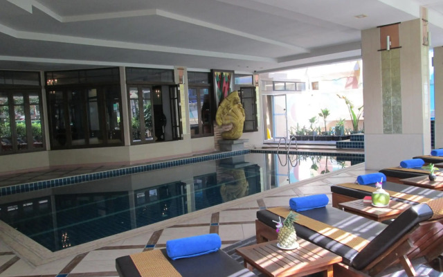 Pattaya Loft Hotel
