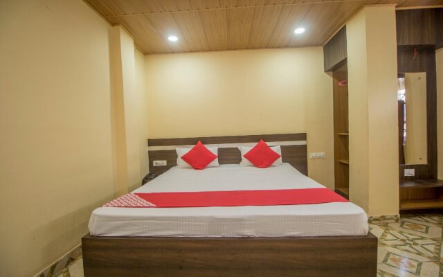 Hotel Silk Route Station by OYO Rooms