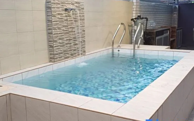 Lavender Splash Homestay – Pool – Ipoh