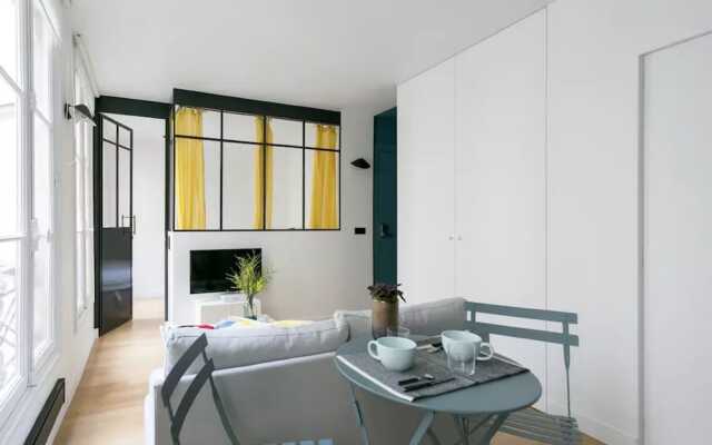 Joie Paris St. Germain-des-Prés / Jardin Luxembourg