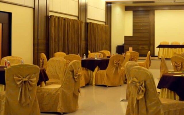 Hotel Surya Executive