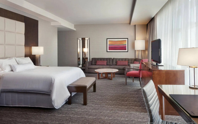 The Westin Phoenix Downtown