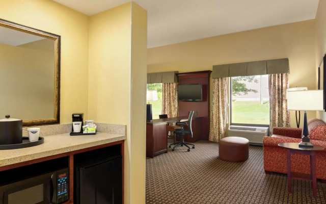 Hampton Inn & Suites Prattville