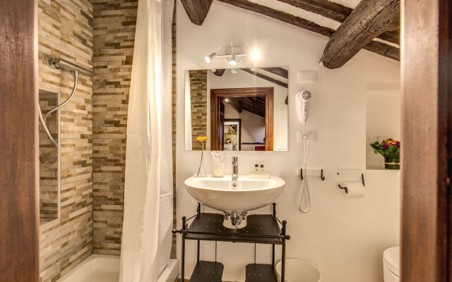 Piccolo Trevi Suites