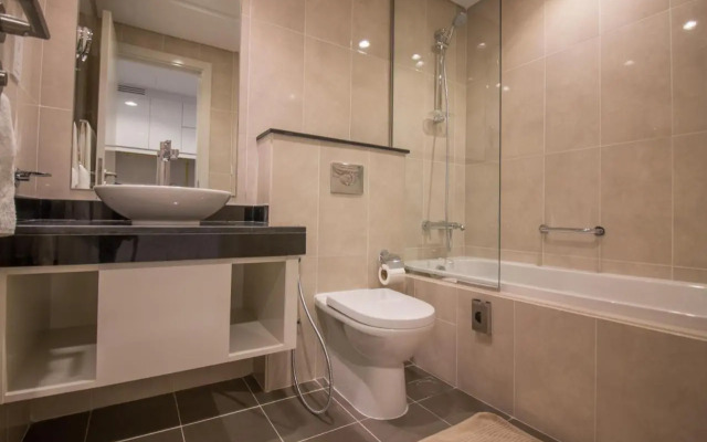 Premium Studio with Beautiful Golf Course View