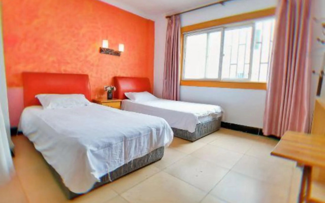 Oucheng Hostel