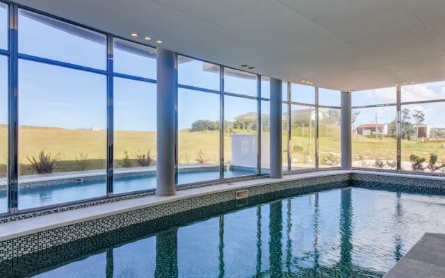 Moderno apartamento frente al mar y piscina - Azure Towers