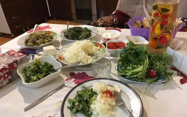Garni House SAMAN