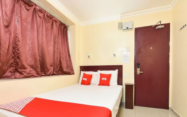 OYO 90562 J Hotel PJ