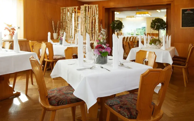 Waldhotel Tannmuehle