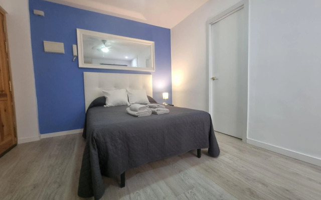 APARTAMENTO en TORREMOLINOS, PLAZA DE ANDALUCIA