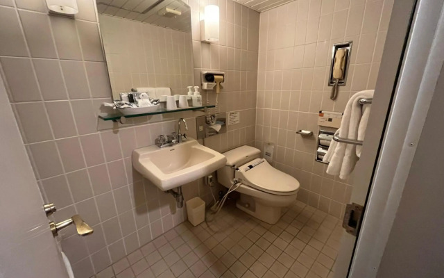 Jasmac Plaza Hotel