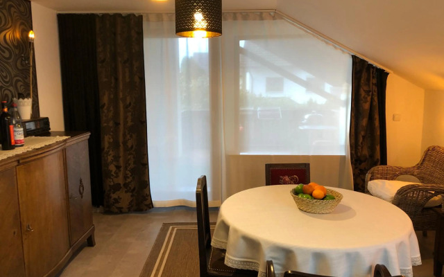 Gemütlich wohnen in Messenähe, Feenzian