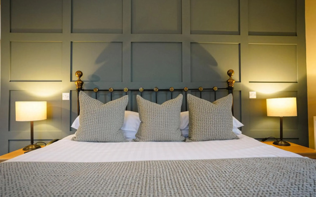 Waveney House Hotel