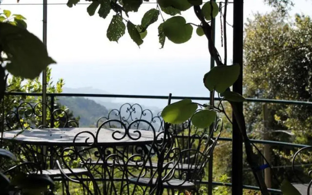 Bed  Breakfast Annaines