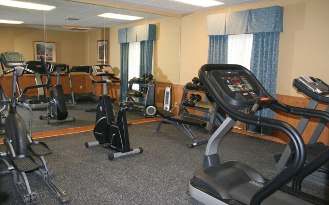 Howard Johnson by Wyndham Hattiesburg